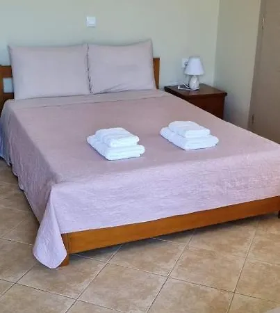 Studio στην πολη των τρελων νερων Casa de Férias *